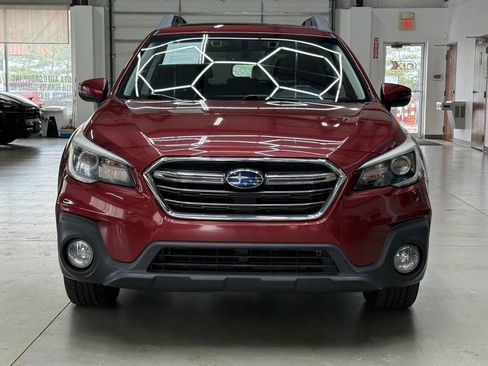 Used 2018 Subaru Outback 2.5i Limited AWD/4WD image 6