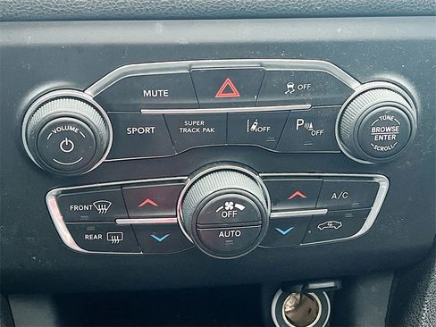 Used 2017 Dodge Charger R/T Scat Pack w/ Technology Group image 15