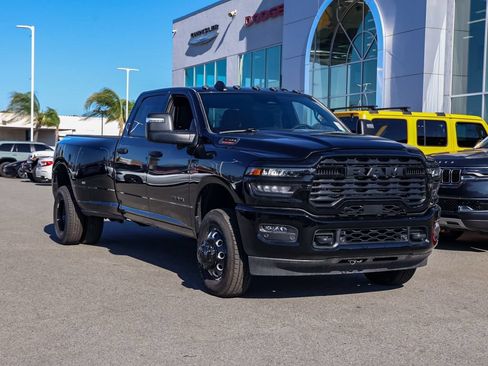 New 2026 RAM 3500 Big Horn AWD/4WD image 2