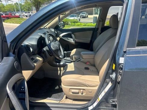 Used 2010 Toyota RAV4 Limited AWD/4WD image 8