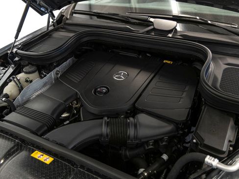 Used 2025 Mercedes-Benz GLE 350 4MATIC image 31