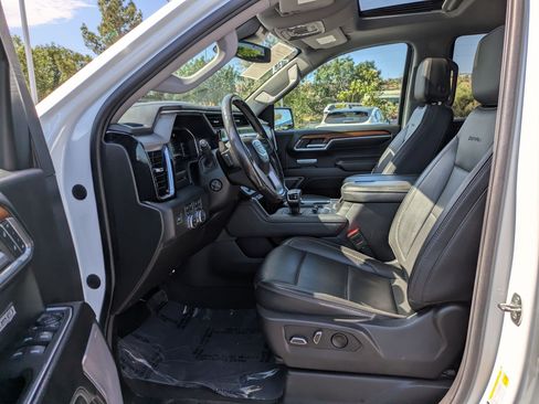 Used 2023 GMC Sierra 1500 Denali AWD/4WD image 15