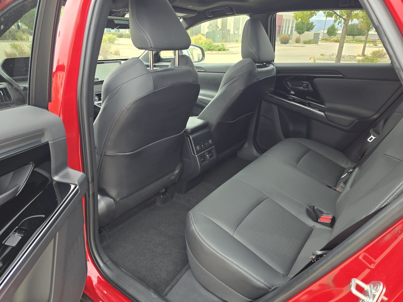 Used 2023 Subaru Solterra AWD image 16