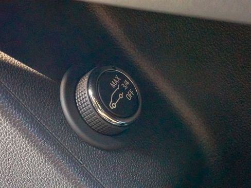 Certified 2025 Cadillac XT6 Premium Luxury w/ Technology Package image 26