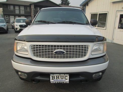 Used 2000 Ford Expedition XLT AWD/4WD image 2