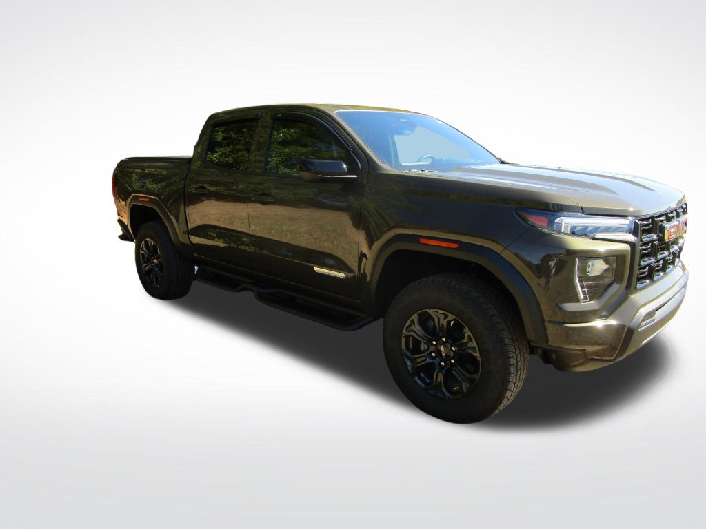 Used 2025 GMC Canyon Elevation RWD image 9