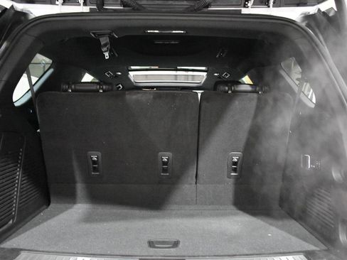 Used 2022 Chevrolet Tahoe RST w/ Luxury Package AWD/4WD image 22