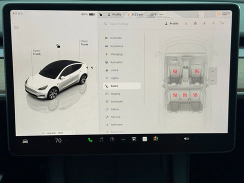 Used 2024 Tesla Model Y Long Range image 29