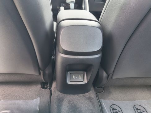 New 2026 Hyundai Elantra SEL Sport FWD image 14