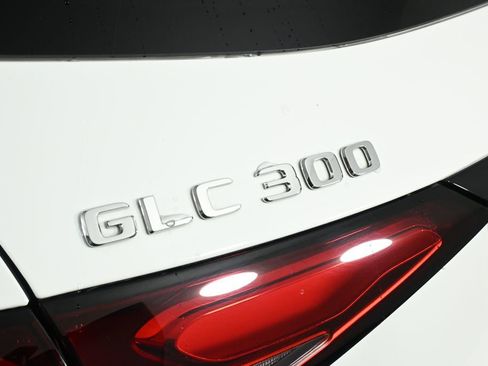 Certified 2026 Mercedes-Benz GLC 300 image 27