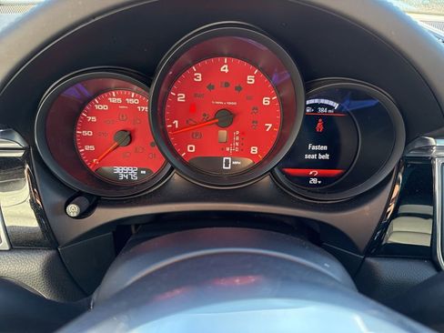 Used 2016 Porsche Macan S image 20