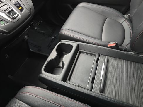 Used 2024 Honda Odyssey Sport image 26