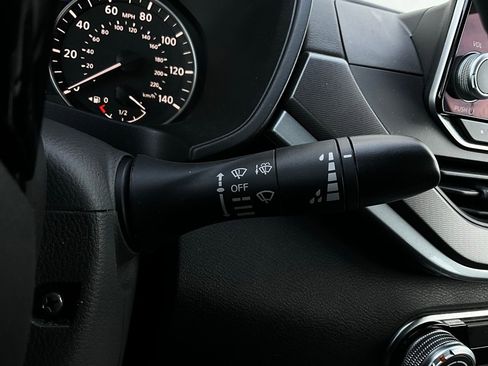 Used 2025 Nissan Altima 2.5 SR image 35