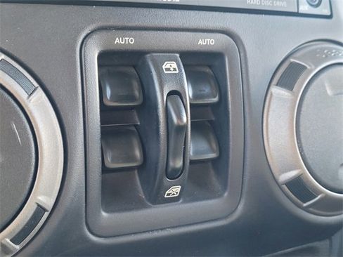 Used 2017 Jeep Wrangler Unlimited Sport image 27