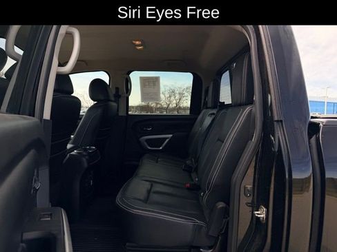 Used 2017 Nissan Titan PRO-4X w/ Pro-4x Convenience Package image 9