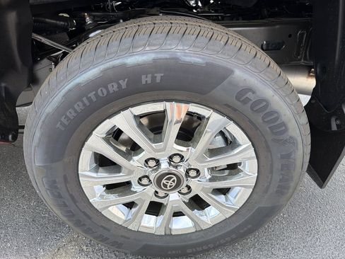 New 2026 Toyota Tacoma Limited AWD/4WD image 19