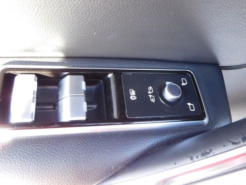 Used 2021 Jaguar F-PACE S image 13