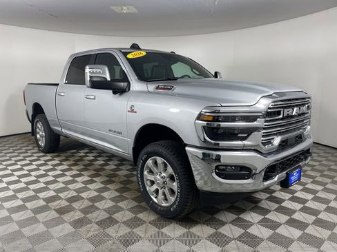New 2026 RAM 3500 Laramie w/ Towing Technology Group AWD/4WD image 7