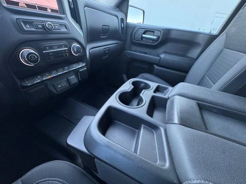 Used 2023 Chevrolet Silverado 1500 Custom Trail Boss AWD/4WD image 9