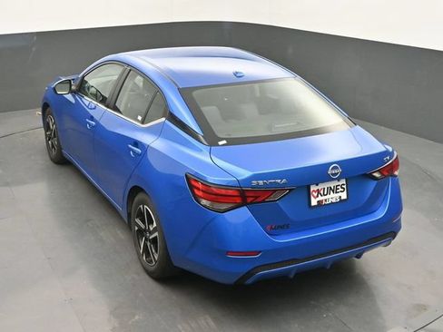 Used 2024 Nissan Sentra SV FWD image 21