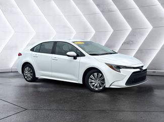Used 2024 Toyota Corolla LE FWD video 1