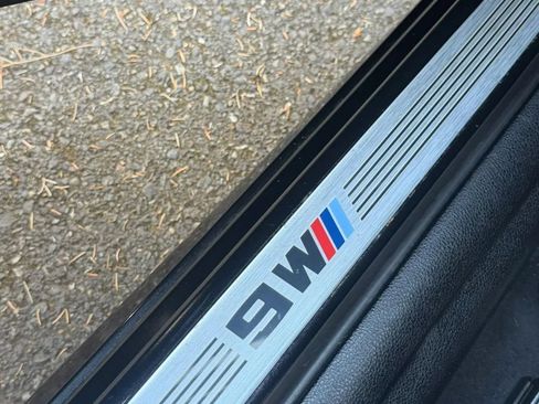 Used 2016 BMW M6 Convertible RWD image 21