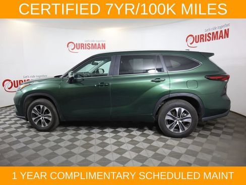 Used 2024 Toyota Highlander XLE FWD image 13