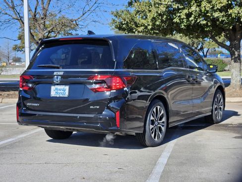 New 2026 Honda Odyssey Elite image 4