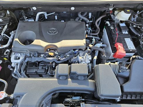 Certified 2024 Toyota RAV4 XLE w/ Convenience Package image 31