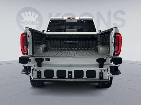 Used 2022 GMC Sierra 2500 AT4 w/ AT4 Preferred Package AWD/4WD image 24