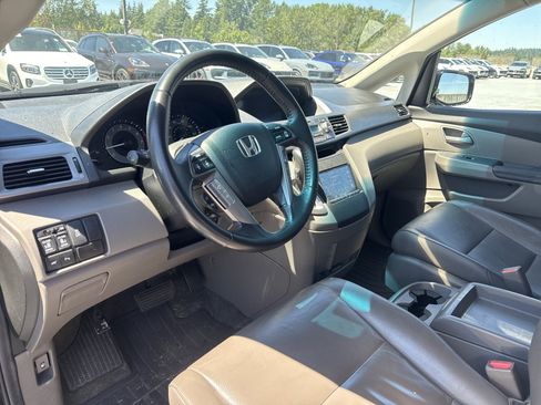 Used 2012 Honda Odyssey Touring image 12