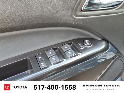 Used 2022 Chevrolet Colorado Z71 w/ Safety Package AWD/4WD image 19