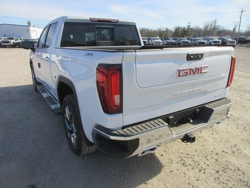 New 2026 GMC Sierra 1500 SLT w/ SLT Premium Plus Package image 9