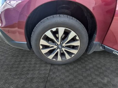 Used 2017 Subaru Outback 2.5i Limited AWD/4WD image 13