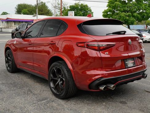 Used 2018 Alfa Romeo Stelvio Quadrifoglio w/ Convenience Package AWD/4WD image 5