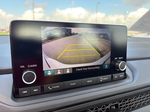 Certified 2025 Honda Accord SE image 16