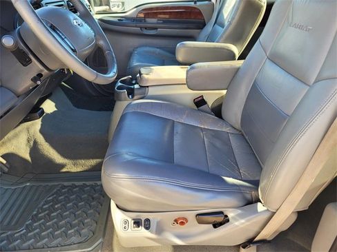 Used 2003 Ford F350 Lariat image 10