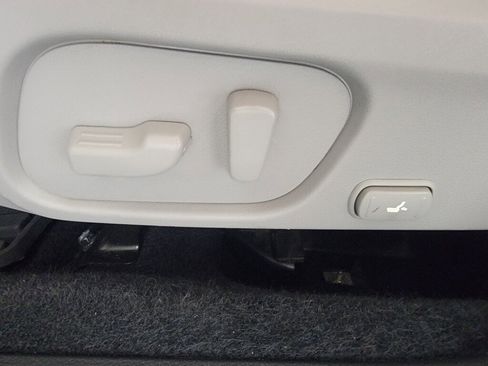 Used 2014 Subaru Forester 2.5i Touring image 15