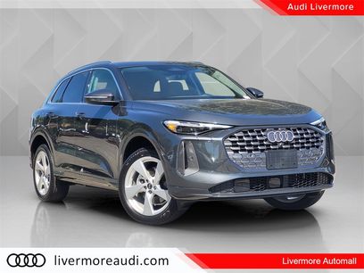 New 2025 Audi Q5 Premium Plus