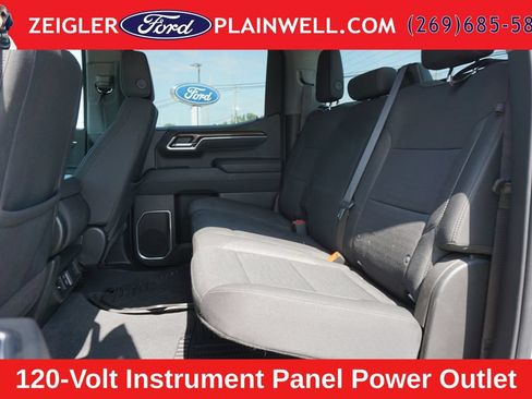 Used 2023 Chevrolet Silverado 1500 LT AWD/4WD image 12