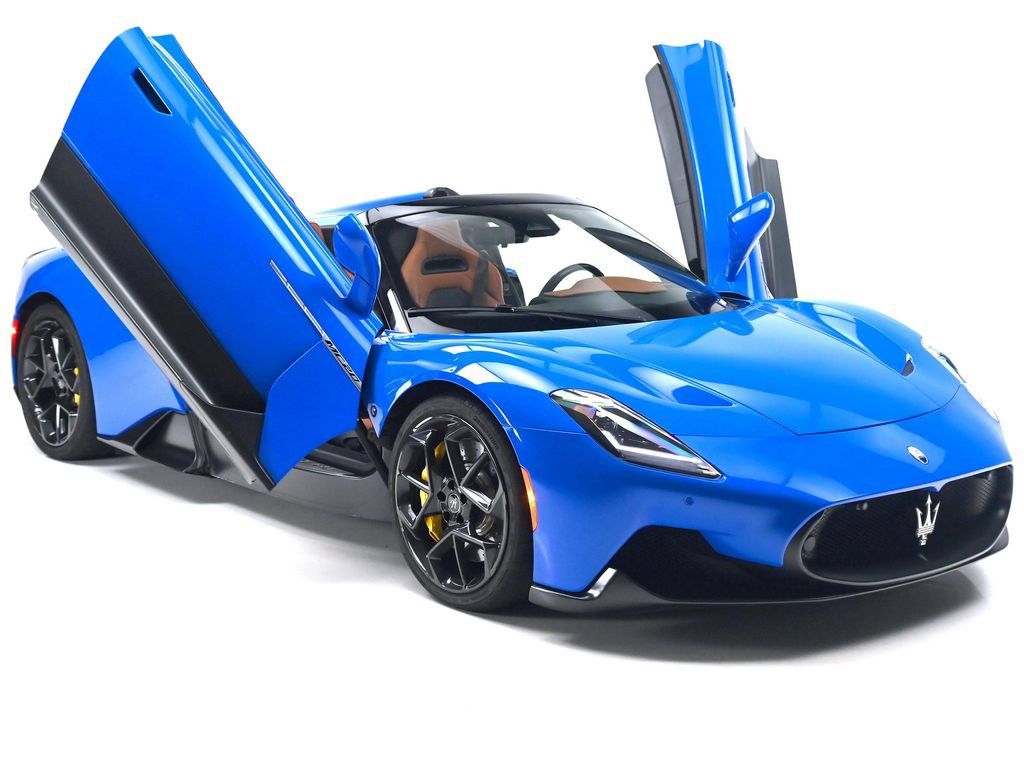 Used 2023 Maserati MC20 Spyder RWD image 3