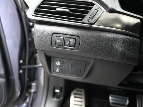 Used 2018 Honda Accord Sport image 24