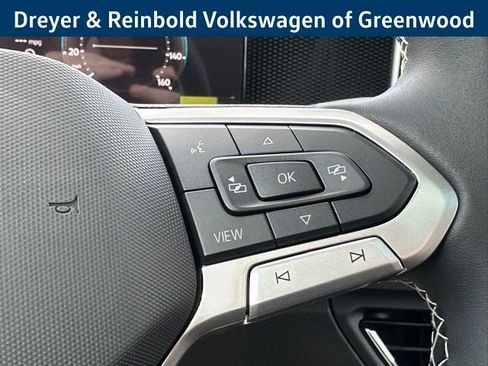 New 2026 Volkswagen Tiguan SE image 15