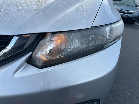 Used 2014 Honda Civic LX image 9