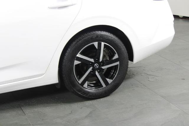 Certified 2024 Nissan Sentra SV FWD image 16