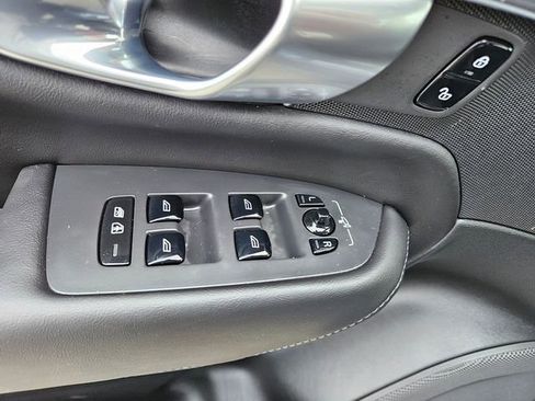 Certified 2024 Volvo XC90 B6 Plus w/ Protection Package Premier image 18