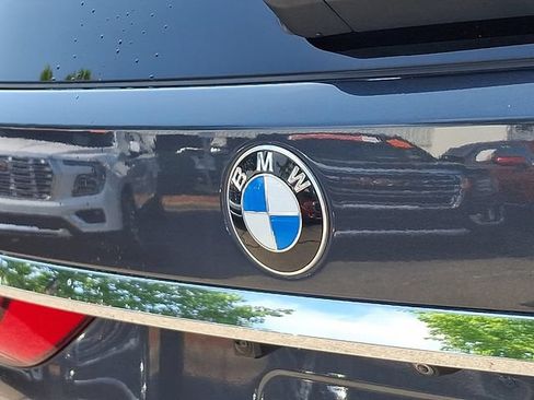 Used 2022 BMW X7 xDrive40i w/ Premium Package AWD/4WD image 31