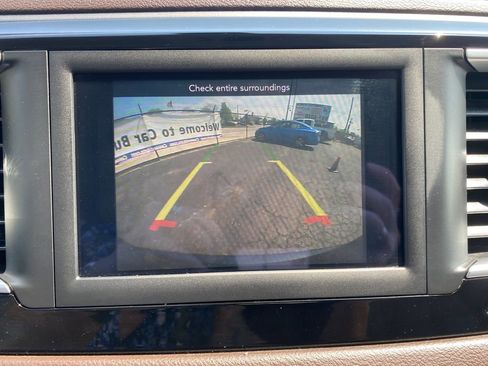Used 2020 Chrysler Voyager LX FWD image 25