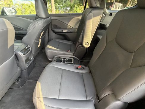 Certified 2025 Lexus TX 350 FWD w/ Technology Package image 32