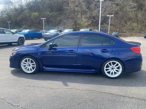 Used 2017 Subaru WRX Premium image 4